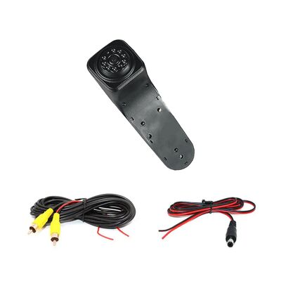 HD Car Reverse Camera with Wide-Angle Lens and Real-Time Display for Safe Parking Assistance